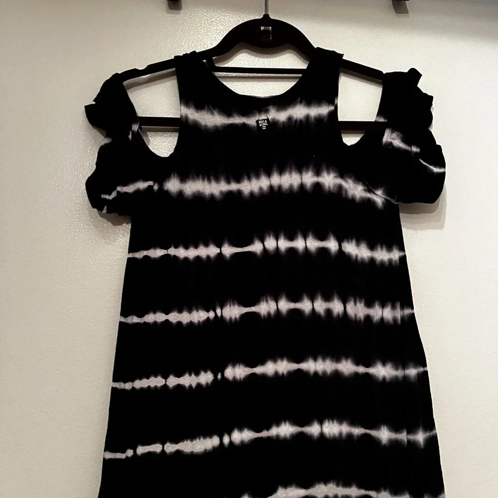 Billabong Black and White Girls Dress‎ Size Medium